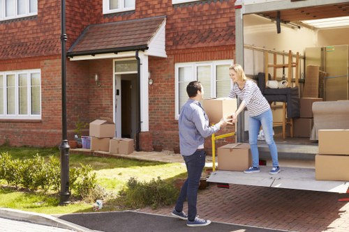 Local movers working in Ravenscourt Park near residential properties