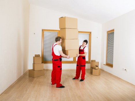 Packing and furniture handling for a Ravenscourt Park home move