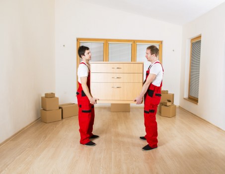 Example of household moving jobs in Ravenscourtpark